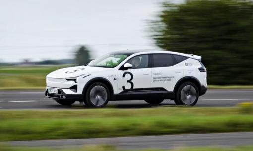 Xe điện lập kỷ lục Guinness: Chạy 935km/sạc, tương đương quãng đường đi Hà Nội - Quảng Ngãi mà không cần ghé trạm