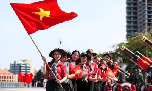 Kinh nghiệm khi đi xem Tổng hợp luyện diễu binh, diễu hành Quốc khánh dịp 2/9