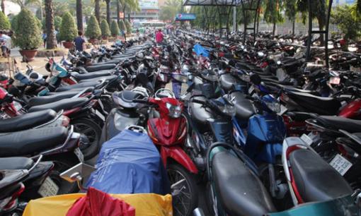 Người dân có thể để xe máy, ô tô ở đâu khi đi xem diễu binh, diễu hành A80?