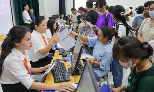 Hơn 40 trường đại học, học viện tại Hà Nội công bố thời gian cho tân sinh viên nhập học năm 2025