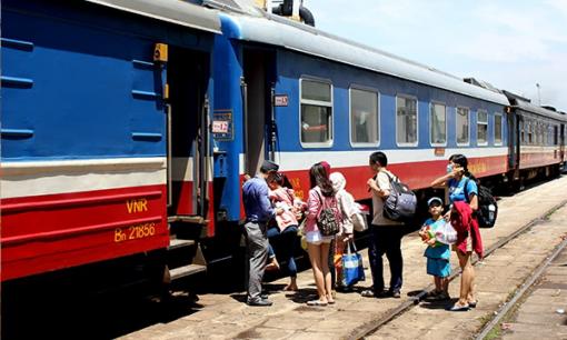 Dừng tàu chạy vào trung tâm Hà Nội trong 3 khung giờ, hành khách và nhân dân lưu ý