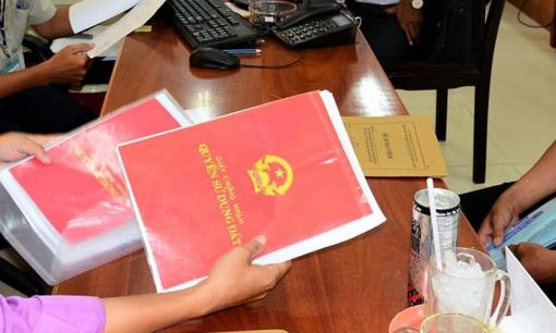 Đúng 3 ngày nữa, hàng triệu người dân Hà Nội có thể nộp hồ sơ đất đai trực tuyến ở mọi lúc, mọi nơi, không phụ thuộc địa giới hành chính