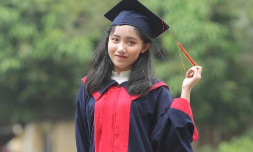 Thủ khoa 'chục năm có một' của Đại học Y Hà Nội tiếp tục đỗ chương trình hiếm