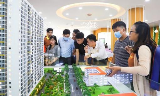 Bộ Tài chính chính thức rút đề xuất áp thuế thu nhập cá nhân 20% trên phần lãi từ chuyển nhượng bất động sản, tiếp tục giữ cách tính 2% trên giá bán như hiện hành