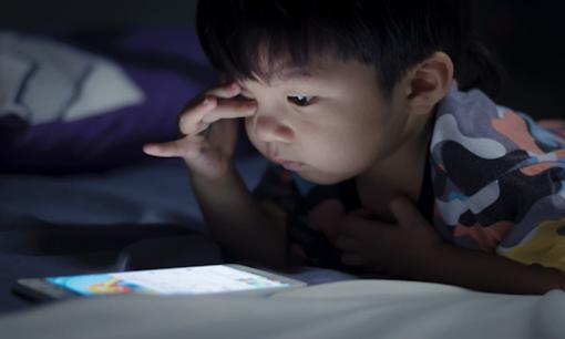 Đừng để trẻ làm 3 việc này trước khi ngủ kẻo ảnh hưởng đến phát triển trí tuệ: Nhất là số 1