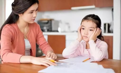 Cha mẹ nên làm gì nếu con cái không thông minh cũng không chăm chỉ, nỗ lực?