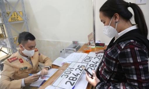 Tin vui: Phí đăng ký xe giảm đến 30% tại những địa phương này, người dân sẽ tiết kiệm được hàng triệu đồng