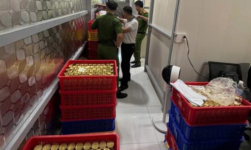 Công an triệt phá đường dây sản xuất yến giả, thu giữ gần 38.000 lọ nước yến