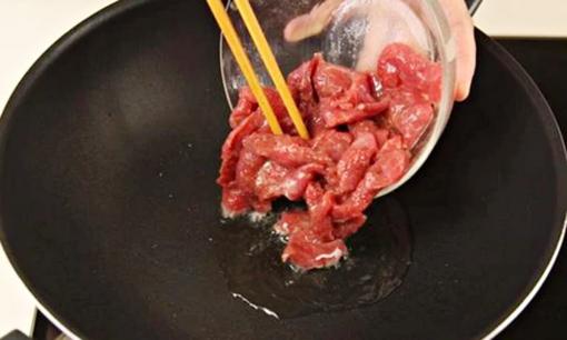 Bí quyết xào thịt bò mềm mọng, để nguội vẫn không dai