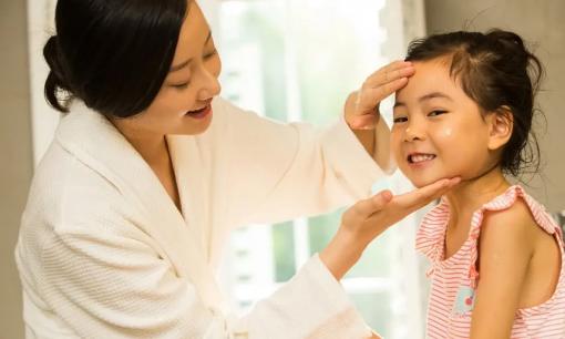 Có sự khác biệt rõ ràng giữa những phụ nữ sinh con sớm và những người sinh con muộn! Ai lợi thế thế hơn?