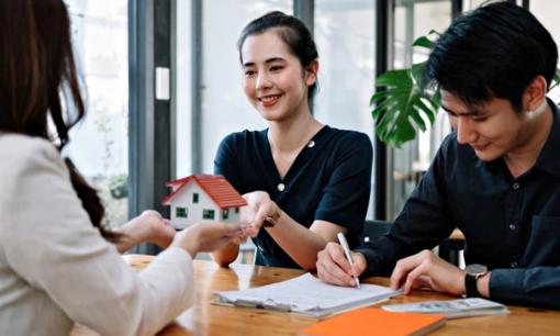 Bất chấp giá cao, tại sao nhiều người trẻ vẫn đổ xô mua nhà?