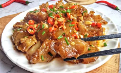 Bộ phận của bò rẻ hơn thịt, được ví 'bổ như nhân sâm', rất tốt cho xương khớp, kéo dài tuổi thọ