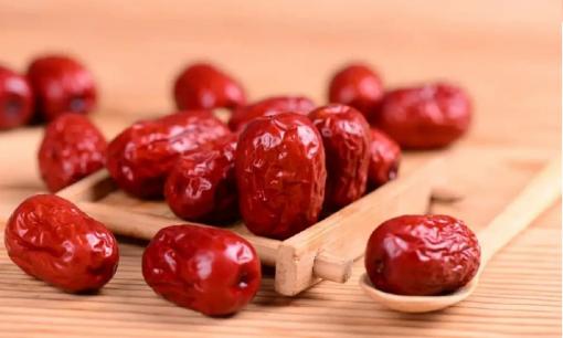 Thứ đứng đầu về bổ máu không phải huyết heo mà là thứ này! Ăn đủ trong suốt mùa thu để bổ khí, bổ huyết và dịch cơ thể