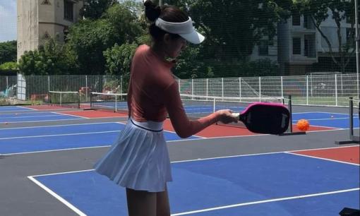 Toàn thắng vợ cũ trên sân Pickleball đến cuối trận lại xấu hổ ê chề khi biết thân phận thật của cô ấy