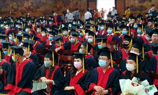 Khối ngành này có lượng người đăng ký học tiến sĩ, thạc sĩ cao nhất: Trong 1 năm có gần 3.300 nghiên cứu sinh 