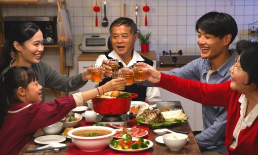 Tại sao không nên cho người thân, họ hàng sống ở trong nhà mình? 