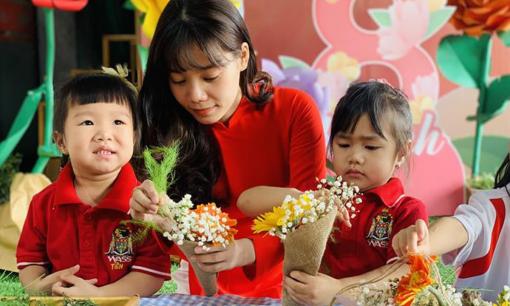 Theo Luật Nhà giáo, đối tượng nào được hưởng ưu đãi đặc biệt về lương và phụ cấp?