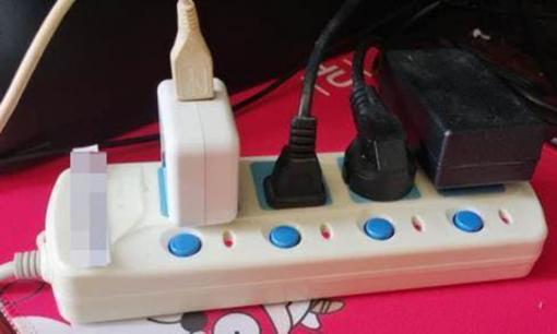 Dùng xong nhớ rút ngay phích cắm 4 thiết bị này, nếu không hóa đơn điện sẽ khiến bạn 'choáng váng'