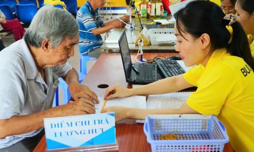 Lịch chi trả lương hưu, trợ cấp tháng 10 trên cả nước có gì thay đổi?