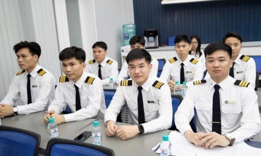 Trường Đại học nào có học phí cao nhất Việt Nam năm 2025: Từ hàng trăm triệu đến gần 3 tỷ đồng mới tốt nghiệp?