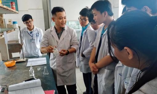 Ngành học sinh viên được miễn học phí hoàn toàn, còn ‘bỏ túi’ thêm tiền trợ cấp hàng tháng