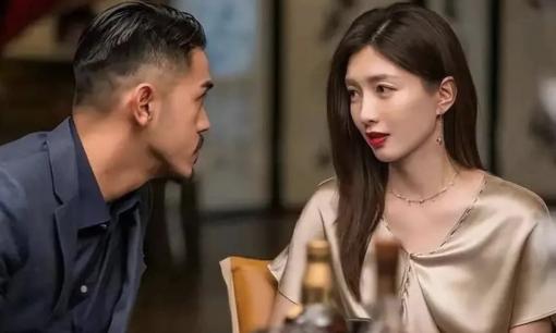 Ai có số phận tồi tệ hơn: đàn ông độc thân lớn tuổi hay phụ nữ độc thân lớn tuổi? 