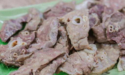 Phổi lợn có ăn được không? Tại sao phổi lợn rẻ như vậy?