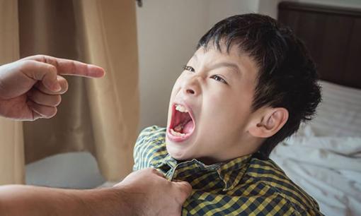 Cha mẹ 'bất lực' vì con hỗn láo, chuyên gia chỉ ra sai lầm nhiều phụ huynh mắc phải