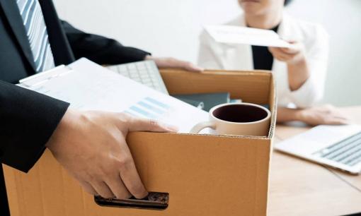 Theo quy định mới nhất: Công chức vi phạm lỗi nào có thể bị kỷ luật buộc thôi việc?