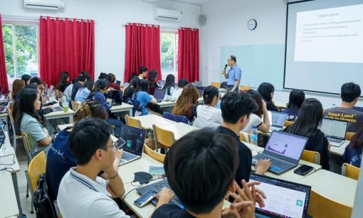 Nghề cực hot sẽ liên tục 'khát nhân lực' trong 5 năm tới, mức thu nhập có thể lên tới 50 triệu đồng/tháng 