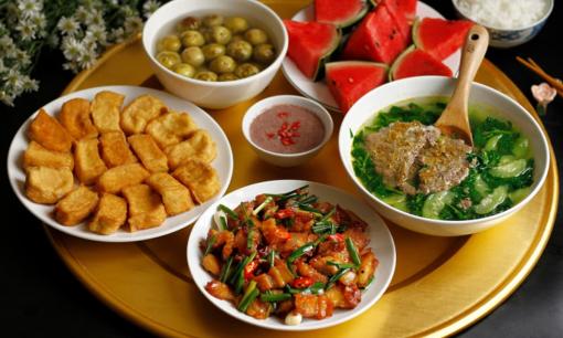 Ăn tối vào thời điểm này gây hại đủ bề cho cơ thể