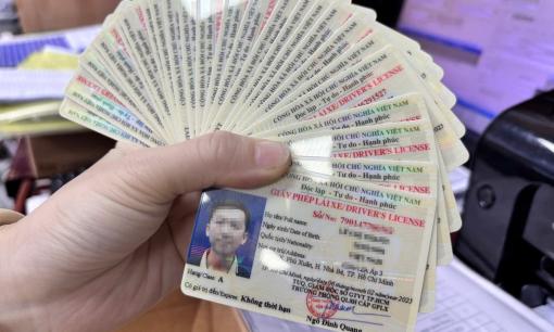 Thông báo quan trọng về giấy phép lái xe, 14 triệu người dân của thành phố này cần chú ý!