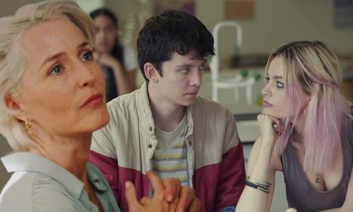 Tôi chợt thấy sợ khi nghe câu nói này trong phim Sex Education: Có những điều nếu bố mẹ không dạy, con cái có thể phải trả giá cả đời!