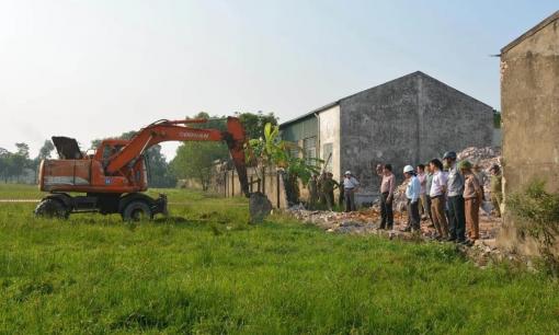 Mượn đất xây nhà, khi bị đòi lại được yêu cầu bồi thường trong trường hợp nào?