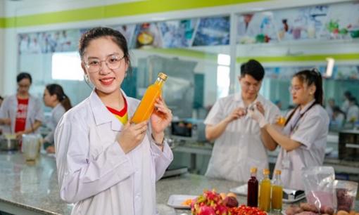 5 ngành nghề ở Việt Nam ít cạnh tranh, dễ xin việc thu nhập lên tới 100 triệu đồng/tháng