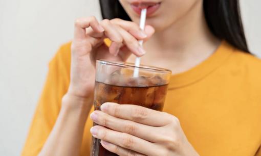 3 loại đồ uống 'hút cạn' canxi khỏi xương, người Việt uống mỗi ngày mà không hề hay biết 