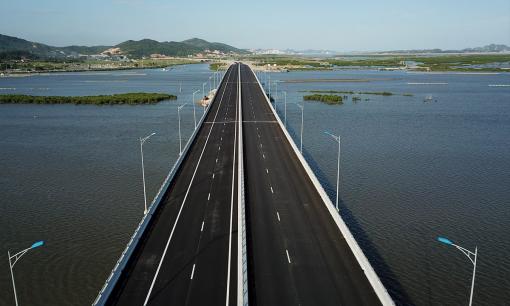 Cao tốc đắt nhất Việt Nam: Hơn 500 tỷ/km, sở hữu siêu cầu dây văng lọt TOP thế giới