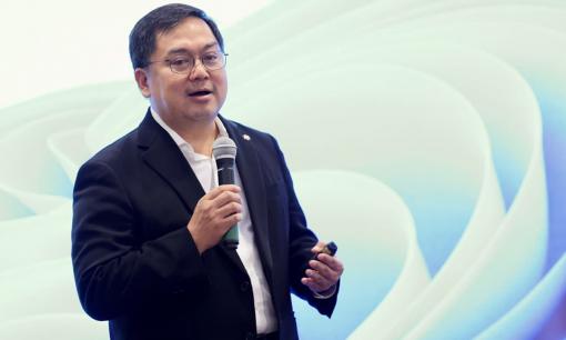 Ông Hoàng Nam Tiến dự đoán 1 ngành học HOT nhất thị trường 5 năm tới: Mức lương có thể lên đến 115 triệu đồng/tháng