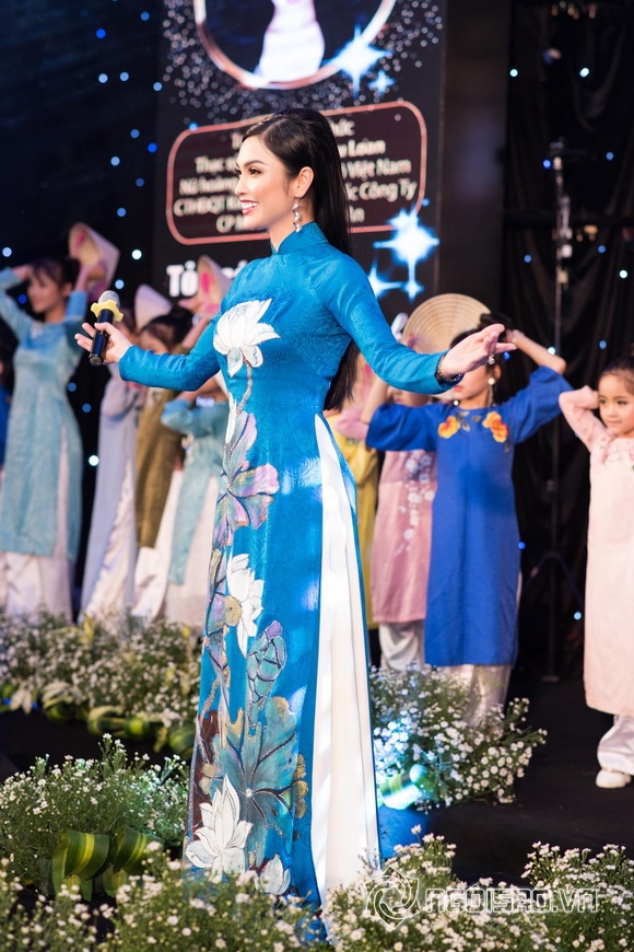 huyen-sam-309-1-ngoisao.vn-w580-h870 8 Nhà đào tạo catwalk Huyền Sâm , Ca sĩ Kim Huyền Sâm , MC Huyền Sâm