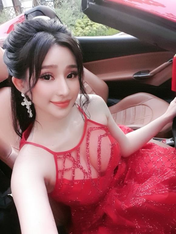 ca sĩ Quang Lê, hotgirl Ivy, sao Việt