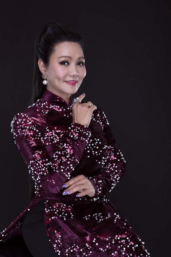 NSƯT Ngọc Huyền, sao Việt