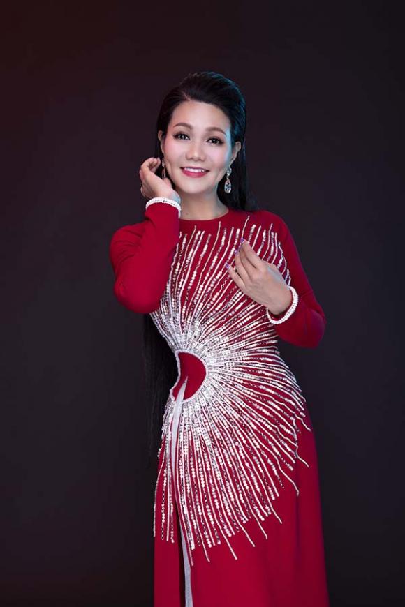NSƯT Ngọc Huyền, sao Việt