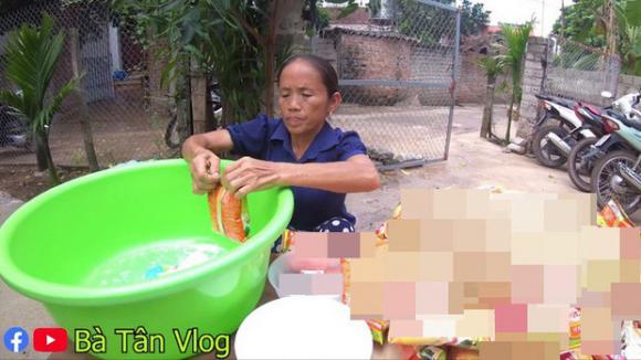 Bà Tân Vlog, Bắc Giang, cư dân mạng, Hưng Vlog, quảng cáo