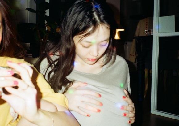 Sulli,Sulli thác loạn,Sulli hở hang,Sulli qua đời,sao Hàn
