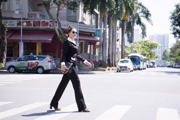 ntk-oanh-phan-1710-3-ngoisao.vn-w720-h480 4 NTK Oanh Phan, Hoàng My Collection