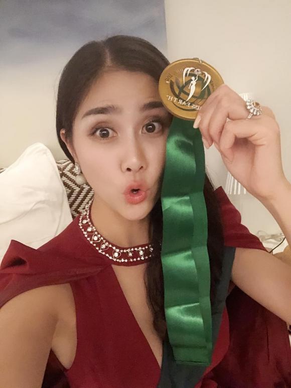 siêu mẫu Hoàng Hạnh, sao Việt, Hoa hậu Trái đất 2019