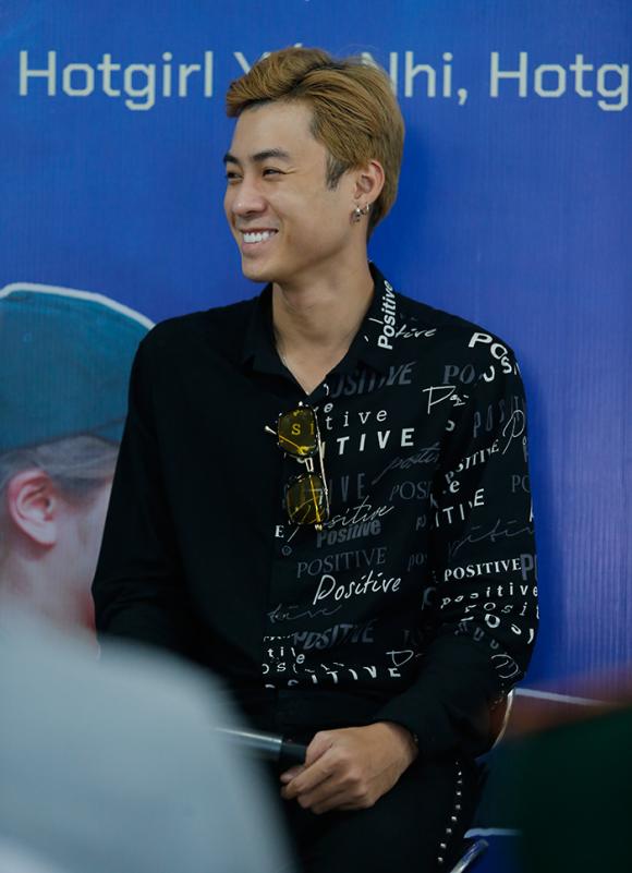 Hot boy vương anh Hot boy vương anh