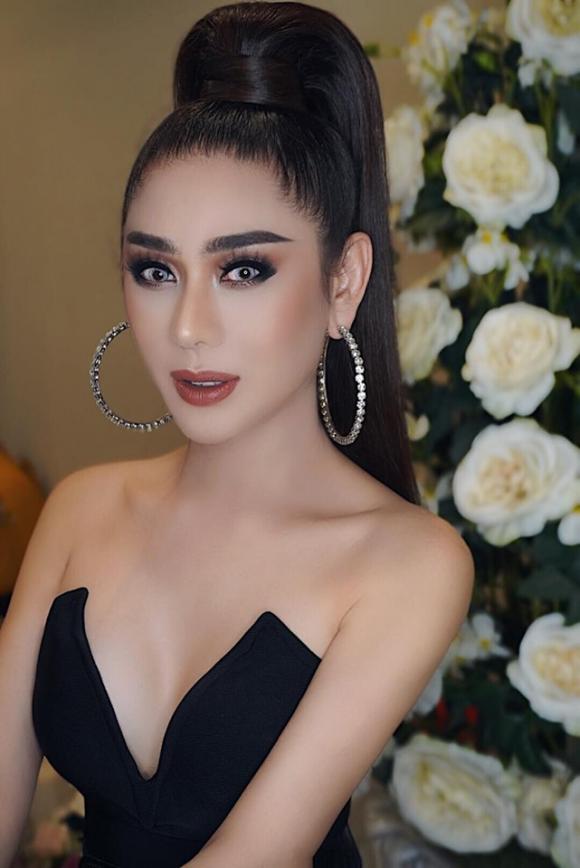 ca sĩ Lâm Khánh Chi, sao Việt