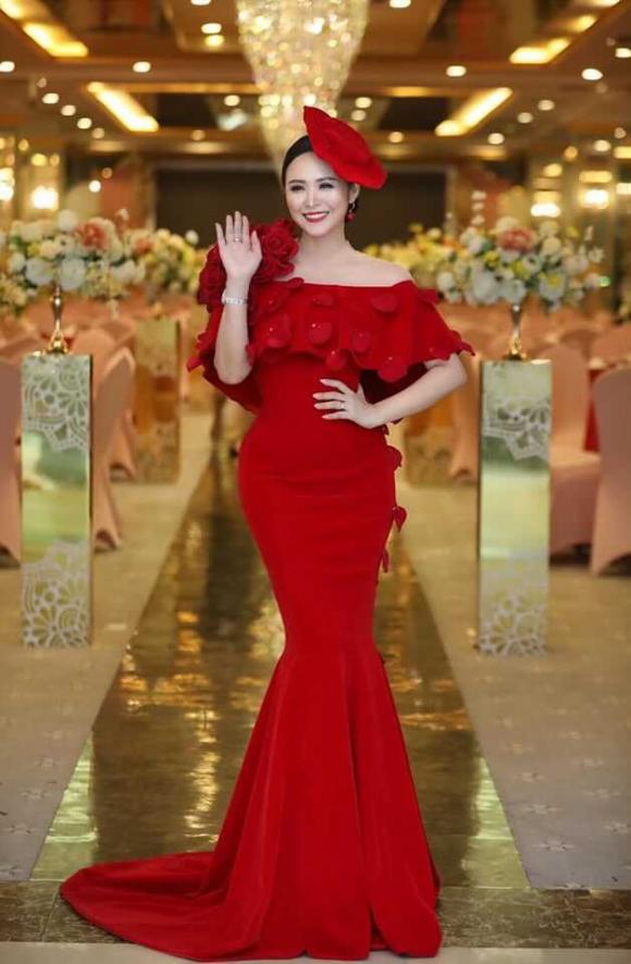 Nữ hoàng hoa hồng,bùi thanh hương,bùi thanh hương lộng lẫy