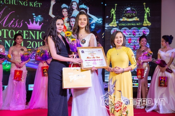 hoang-tu-quynh-2210-8-ngoisao.vn-w580-h387 1 Hoa Khôi Áo Dài Việt Nam 2019, Hoàng Tú Quỳnh, MC Huyền Sâm